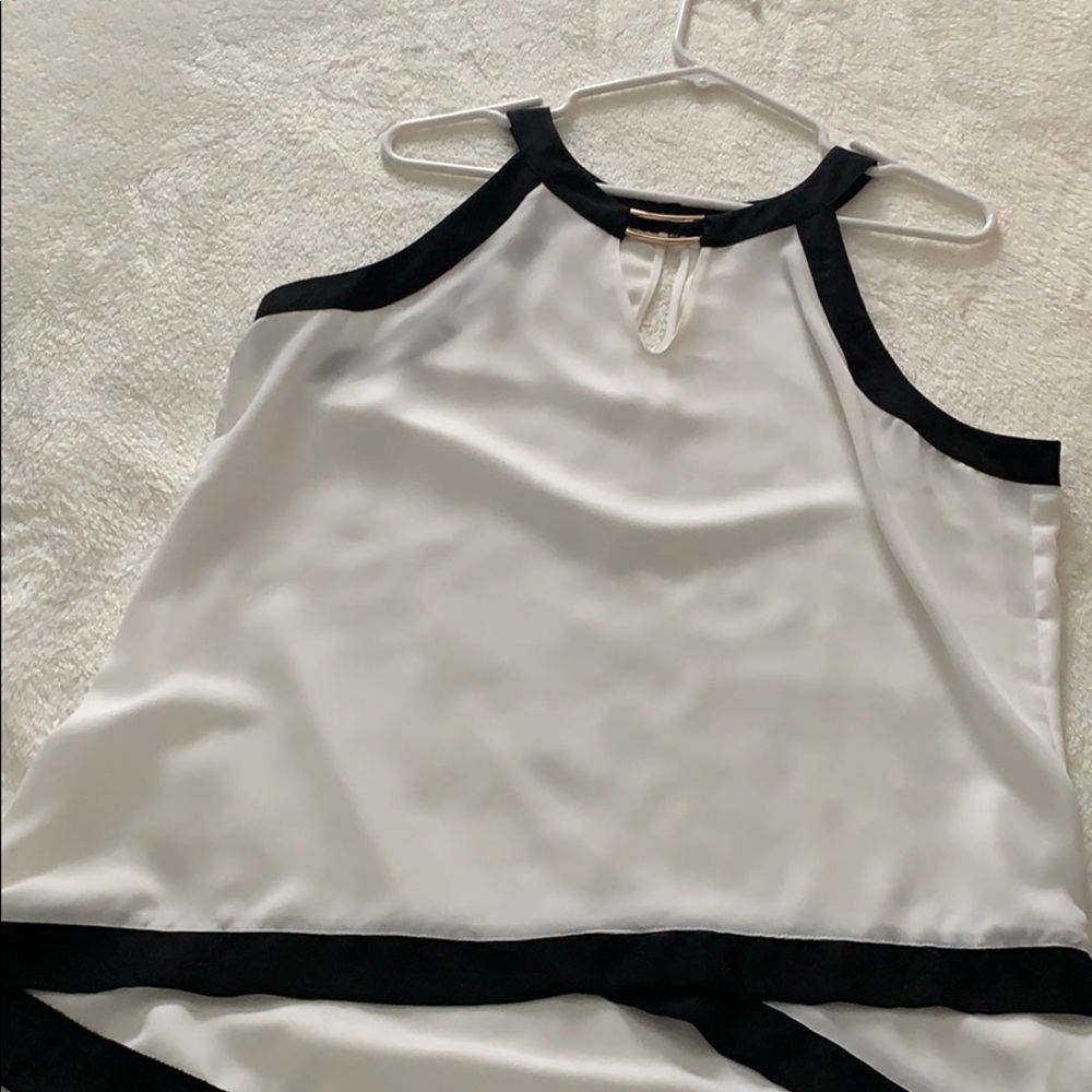 New black and white top